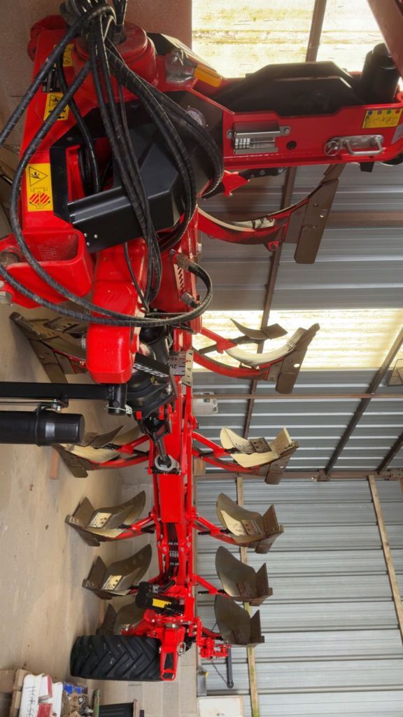 GREGOIRE BESSON rover 70 Plough €38,500