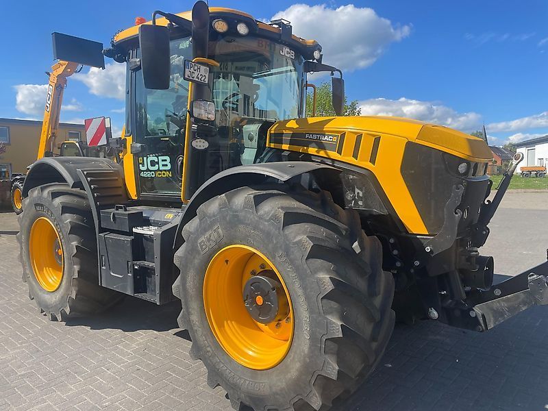 JCB Fastrac 4220 iCON Τρακτέρ 164.000 €