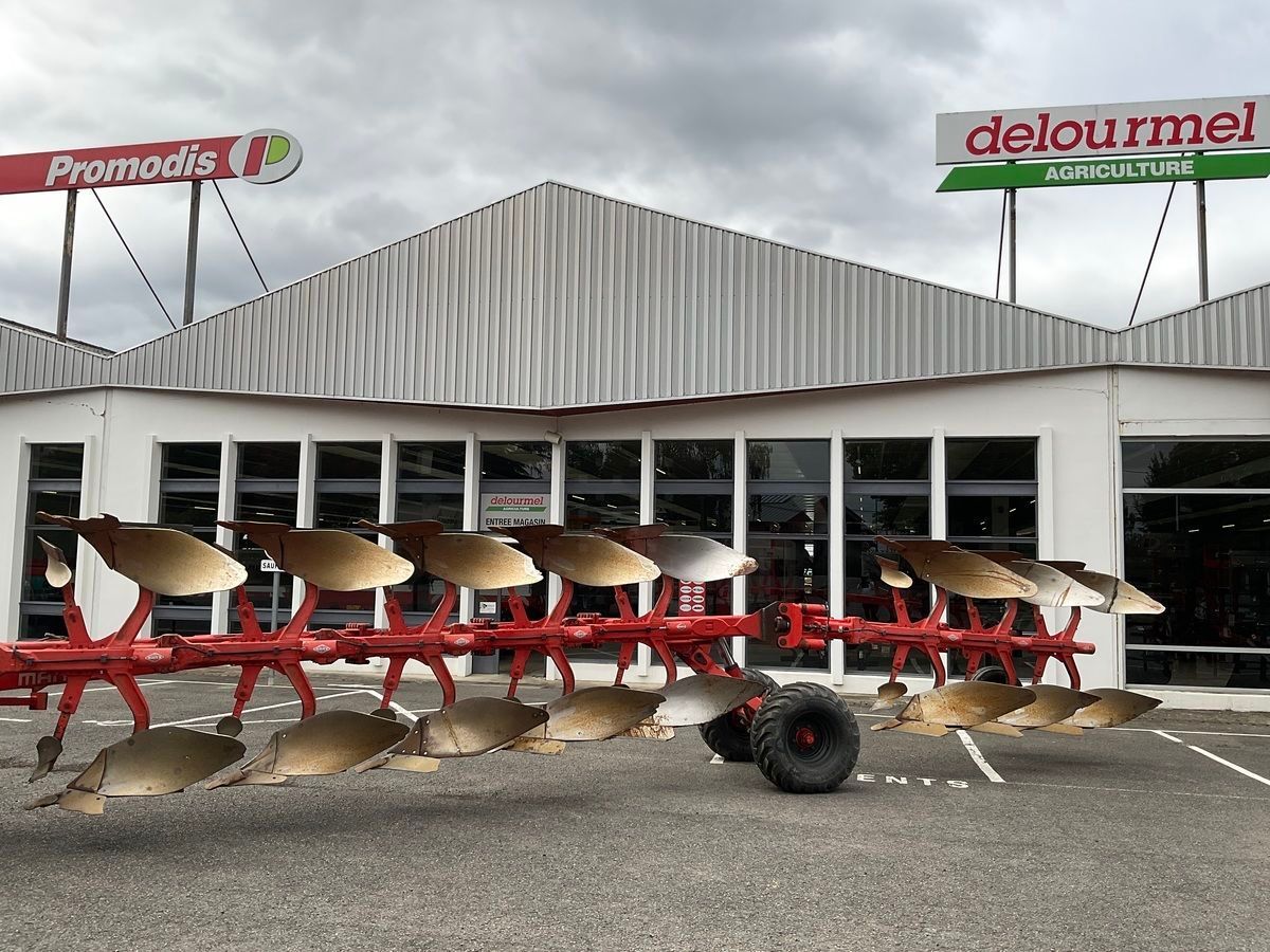 Kuhn Vari-Manager 8 NSH Plough €18,500