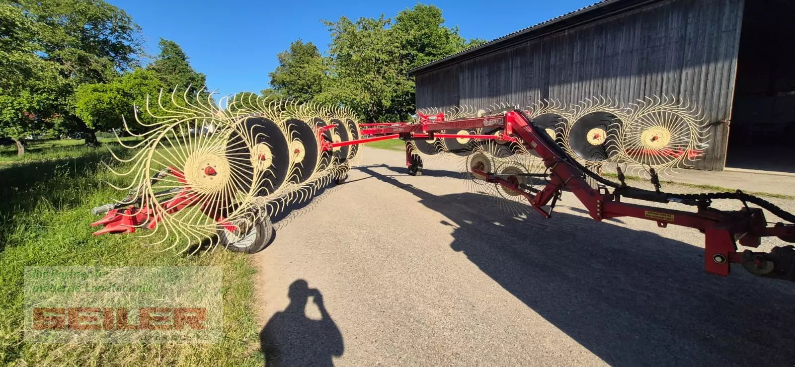 E-FARM: Enorossi easy rake 12 - Andaineur - id KRFDXD1 - 8 025 € - Année: 2016 - Allemagne