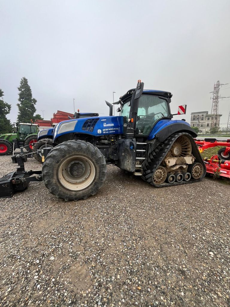 E-FARM: New Holland T8.435 - Traktor - id TNRI4HA - Baujahr: 2022 - Abgelesene Motorstunden: 1.830,Italien