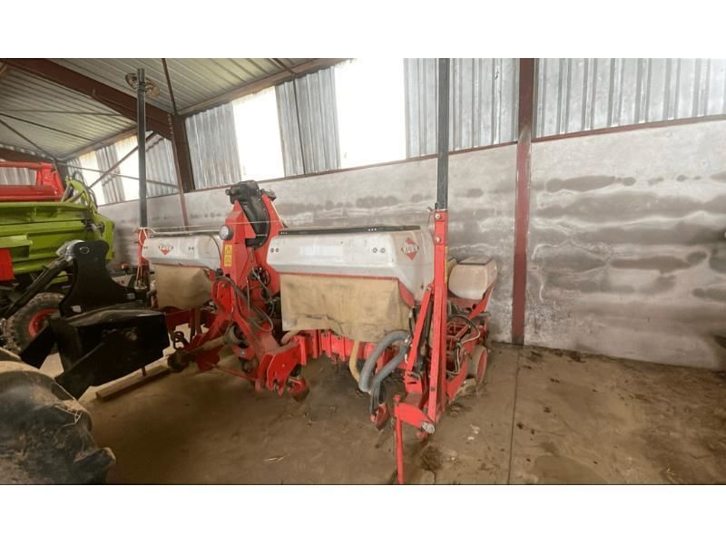 Kuhn Maxima 3 M Siewnik rzędowy/agregat uprawowo-siewny 14 000 €