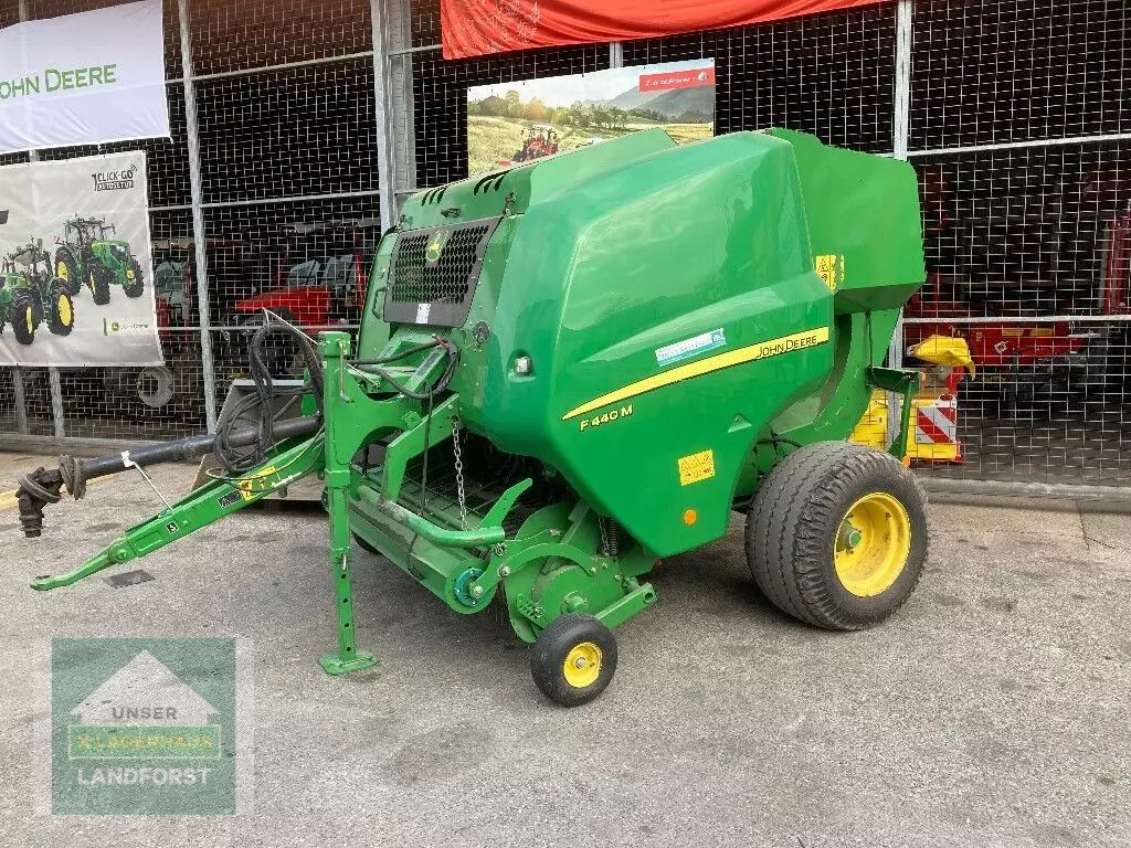 John Deere F440M Πρέσσα 24.779 €