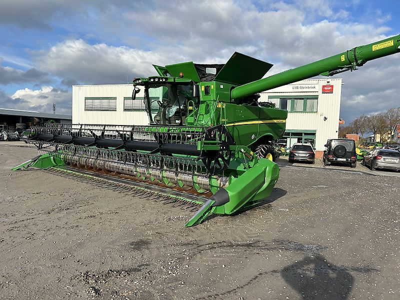 E-FARM: John Deere S 685 i - Mähdrescher - id SZTJLKC - 149.000 € - Baujahr: 2015 - Abgelesene Motorstunden: 2.043,Motorleistung (PS): 578,Deutschland