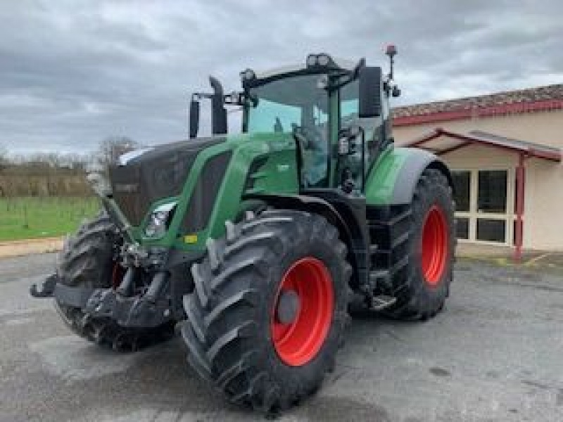 Fendt 824 Vario ProfiPlus tractor €115,000