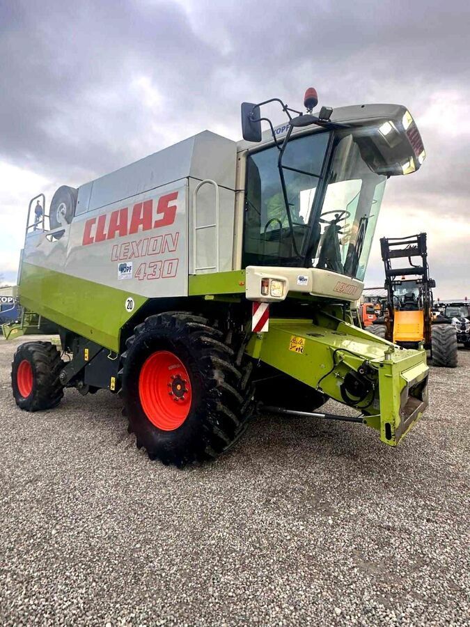 Claas Lexion 430 Kombajn zbożowy 49 000 €