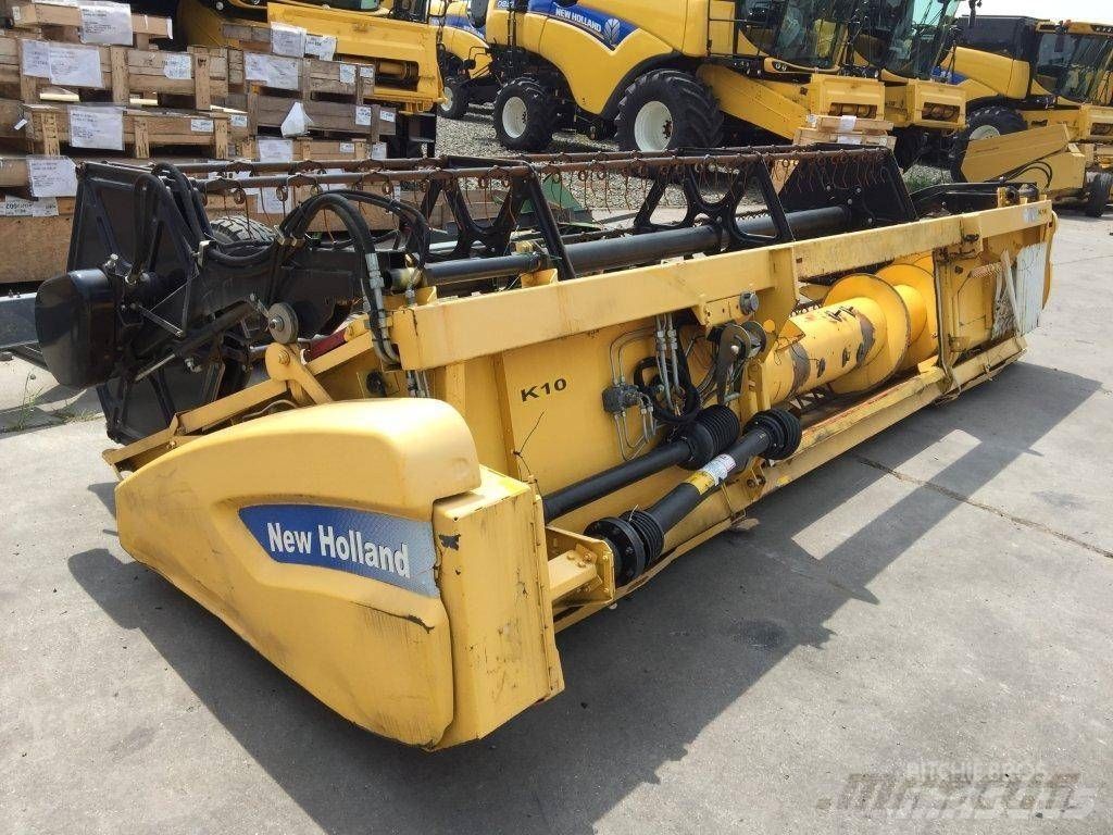 E-FARM: New Holland coupe varifeed - Barre de coupe - id UKZKGXQ - 13 500 € - Année: 2010 - Belgique