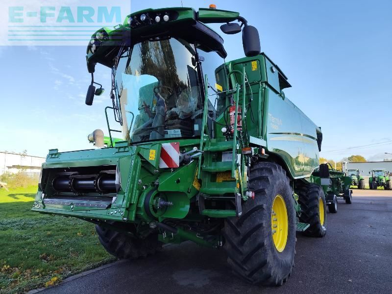John Deere T 660 Combine harvester €330,000