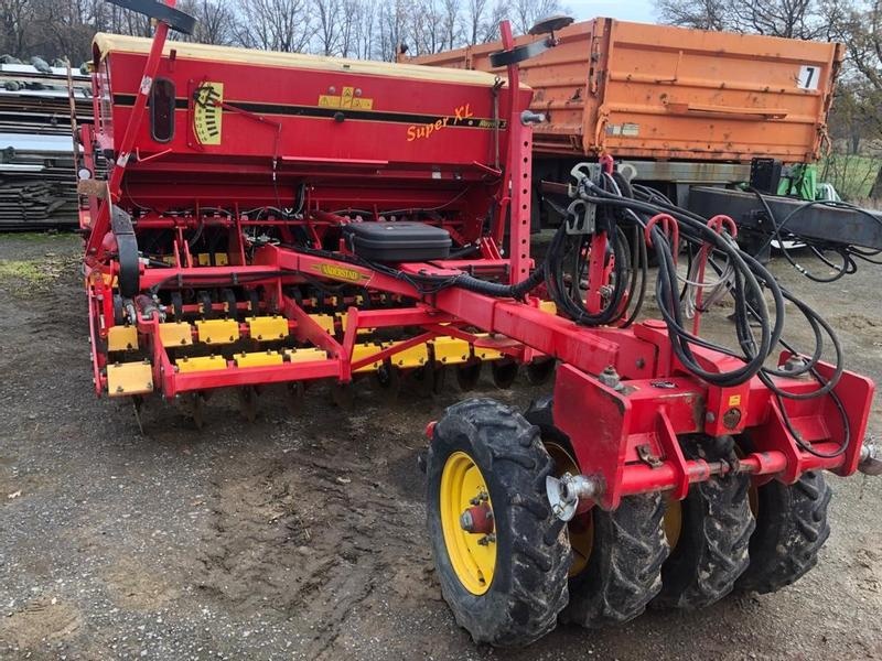 VÄDERSTAD RD 300 S drill 25 000 €