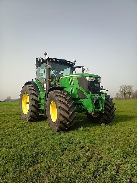 John Deere 6210 R Tractor €50,000