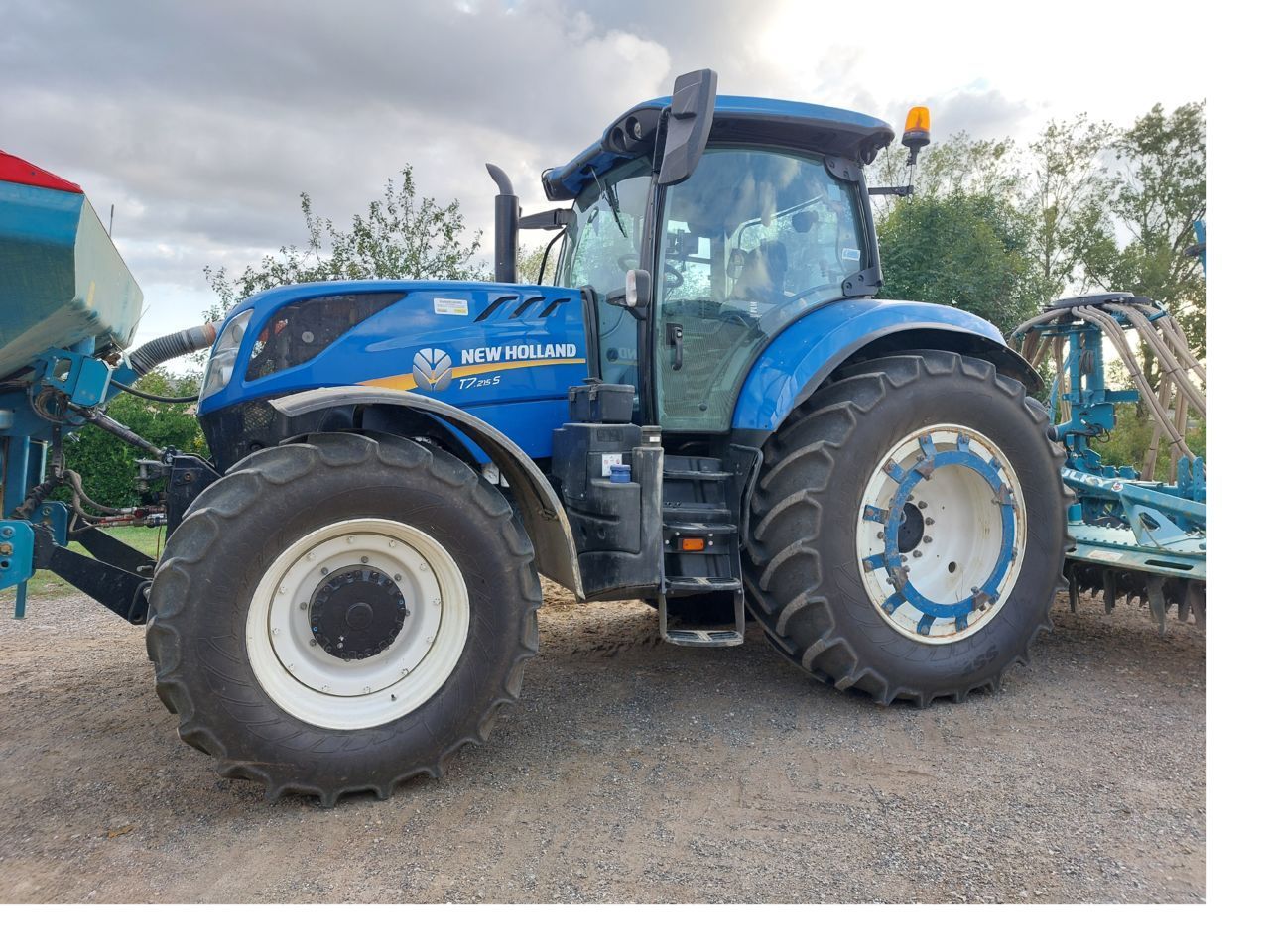 E-FARM: New Holland T7.215 S - Tractor - id KMVHKW9 - 92.000 € - Año: 2019 - Horas: 1.650,Potencia del motor: 215,Francia