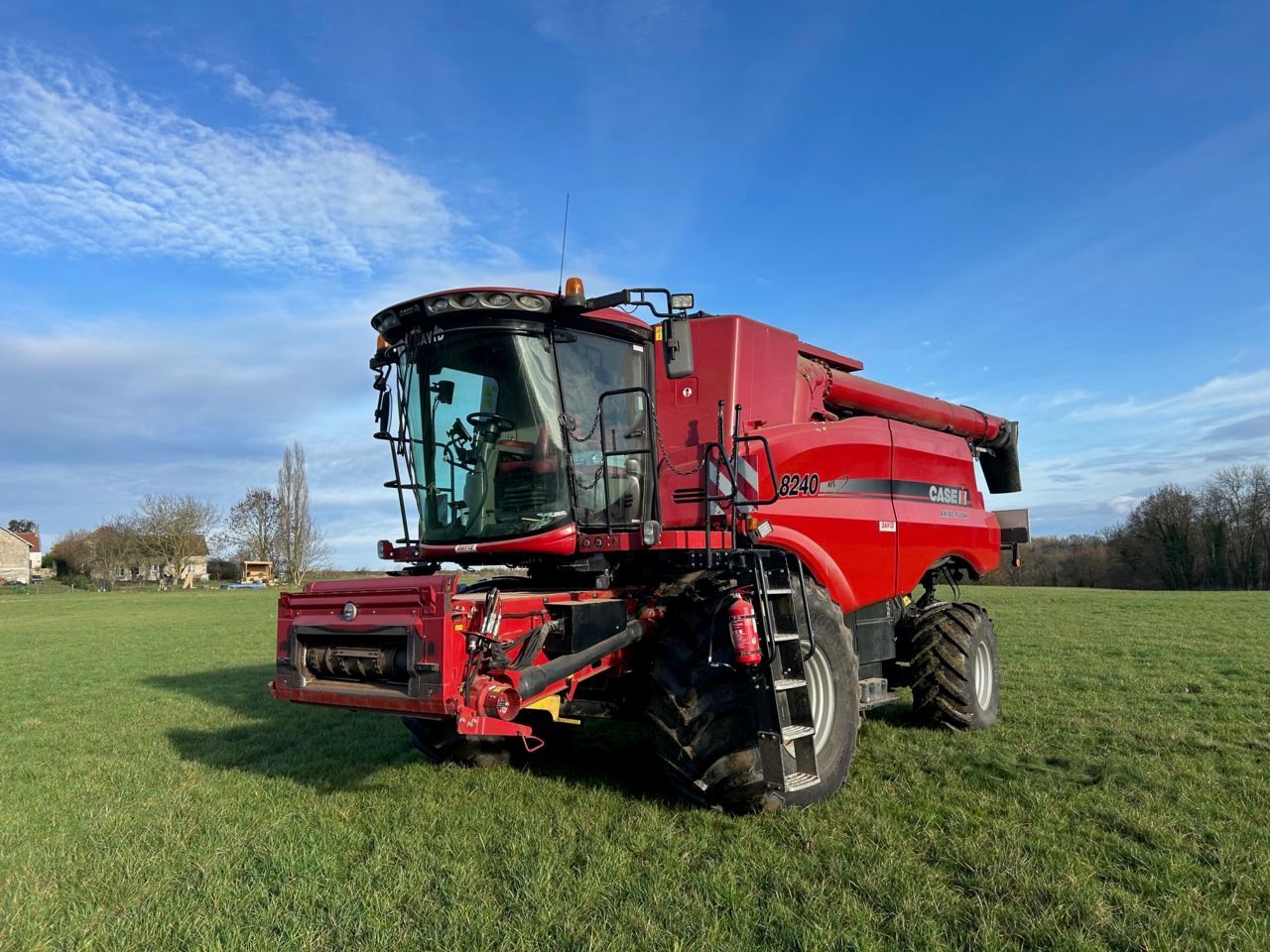 Case IH Axial Flow 8240 Combină de recoltat 196.000 EUR