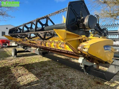 E-FARM: New Holland 9,15m varifeed - Header - id HTFMLMH - €18,000 - Year of construction: 2009 - Germany