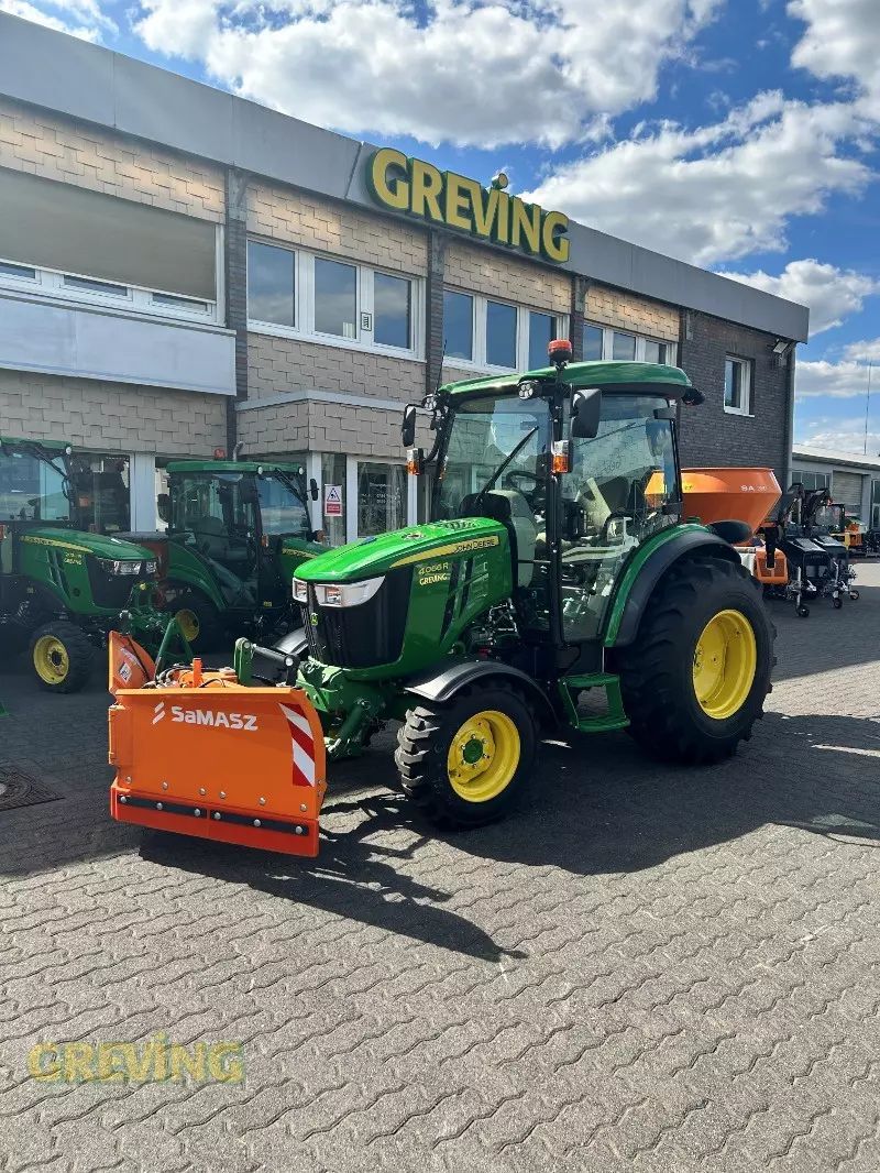 E-FARM: John Deere 4066 R - Traktorius - id NFF2QSM - 61 950 € - Gamybos metai: 2023 - Variklio darbo valandos: 38,Variklio galia (AG): 65,Vokietija