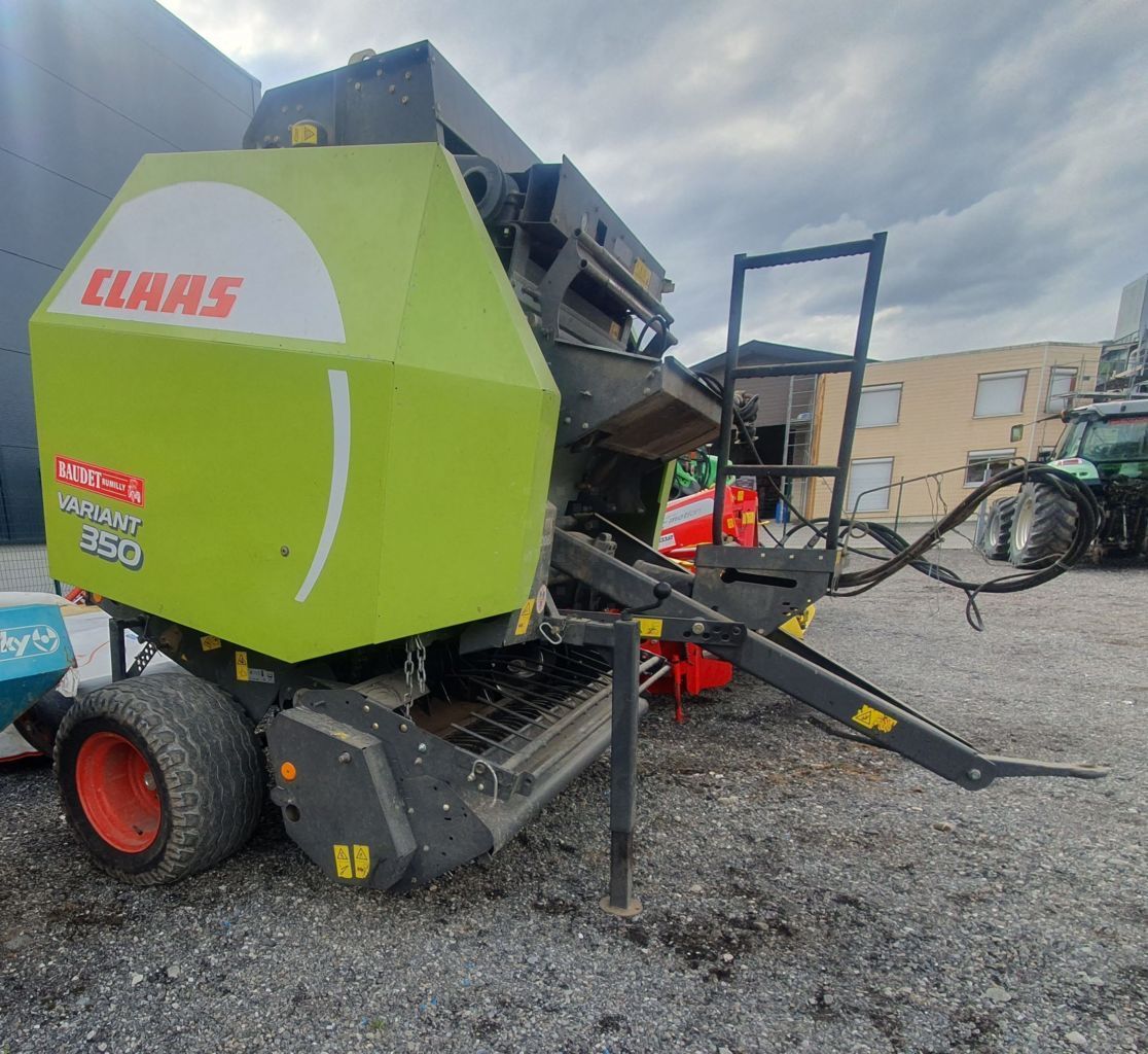 E-FARM: Claas Variant 350 - Presse à balles - id NTGTTES - 13 000 € - Année: 2011 - France