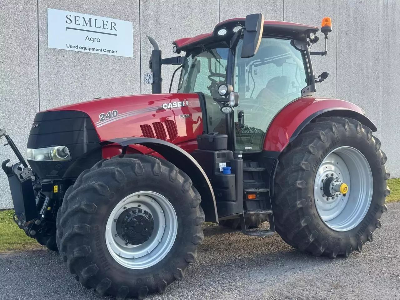 Case IH Puma 240 CVX Tractor €97,030