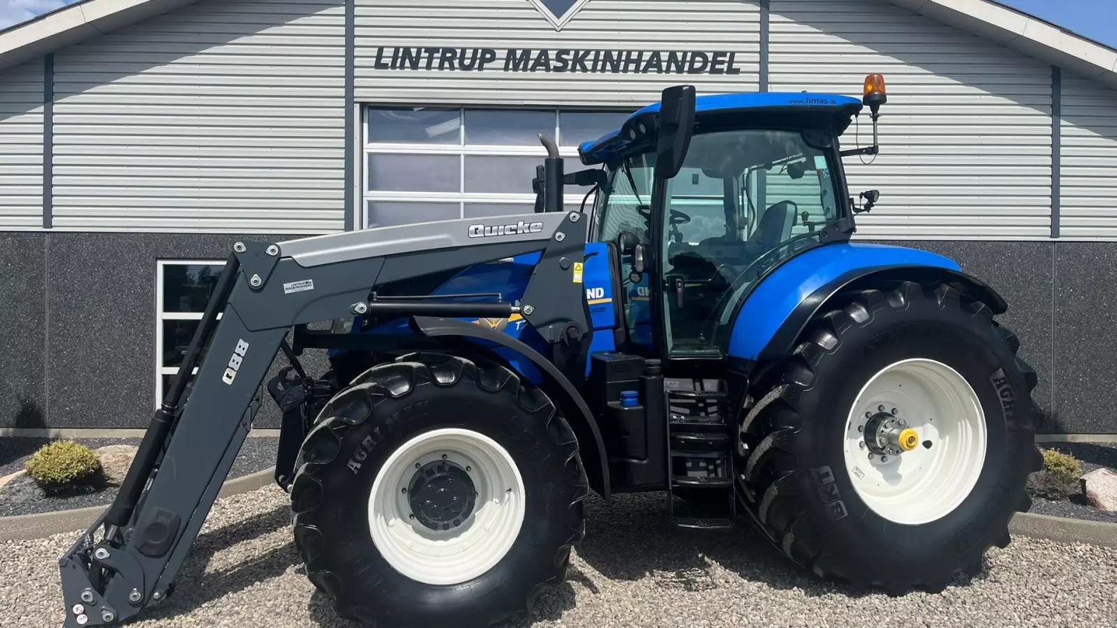 New Holland T7.270 AC Tracteur 82 930 €