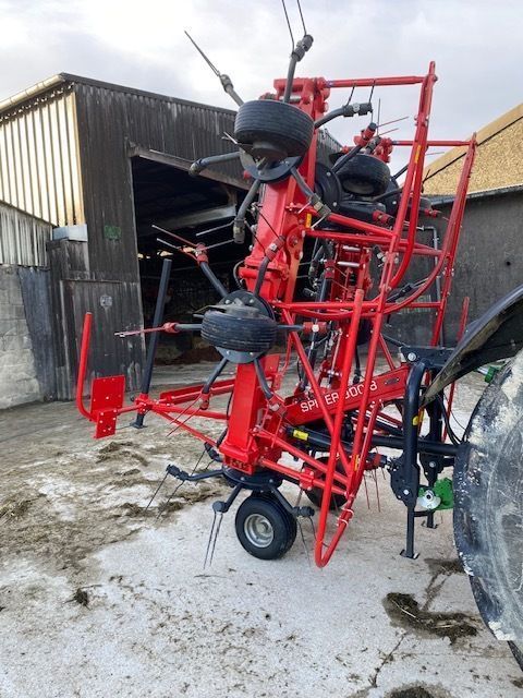 SIP 900-8 Karuzelowy przetrząsacz do siana 12 000 €