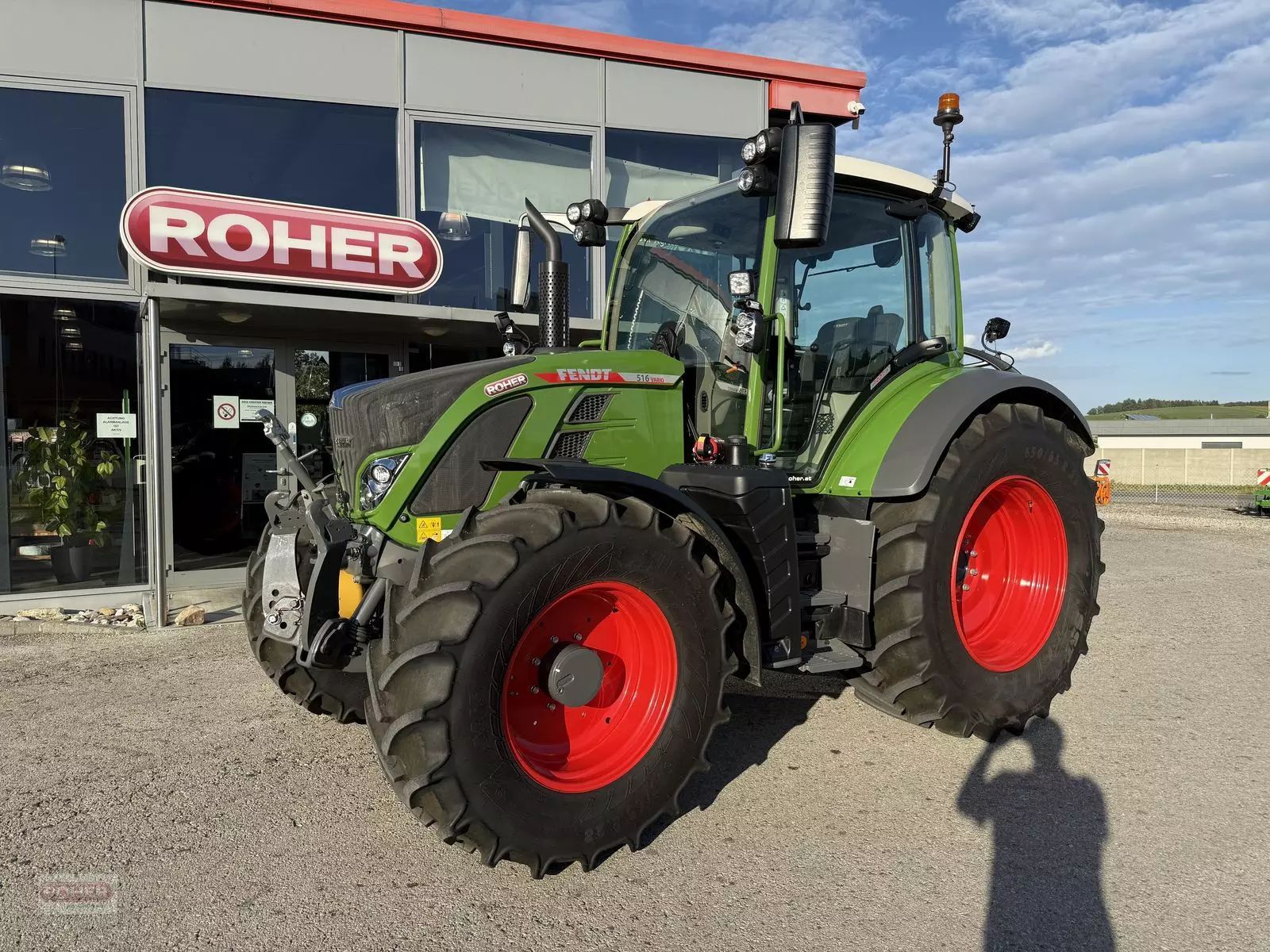 E-FARM: Fendt 516 Vario ProfiPlus - Traktor - id VQARCJV - 156.583 € - Baujahr: 2023 - Abgelesene Motorstunden: 520,Motorleistung (PS): 171,Österreich