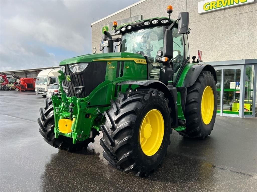 John Deere 6R 230 Tractor €197,650