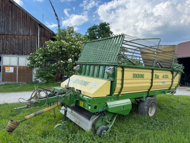 Krone titan 4/25 l forage_transport €7,071