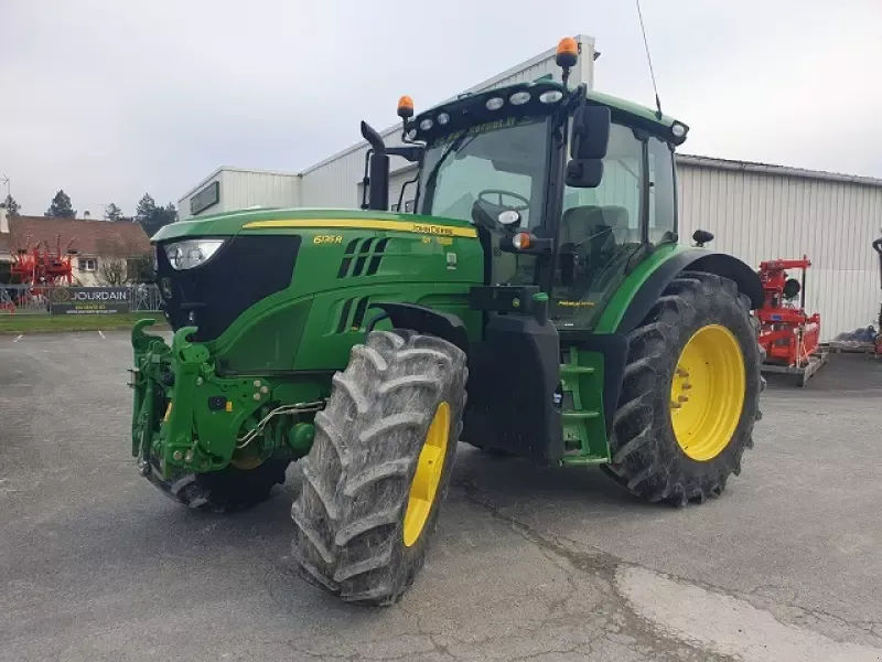 E-FARM: John Deere 6135 R - Tractor - id MKXVAFI - €91,000 - Year of construction: 2018 - Engine hours: 1,671,Engine power (HP): 135,France
