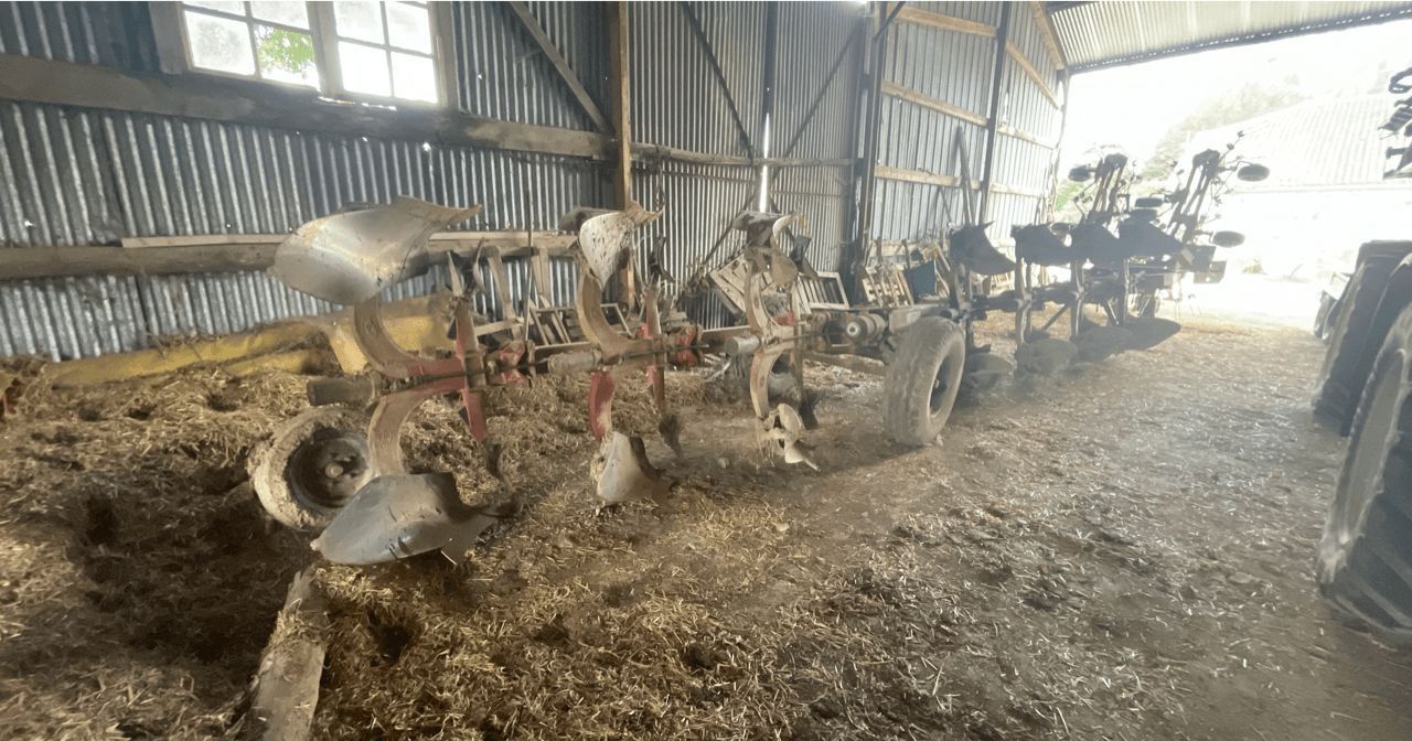 GREGOIRE BESSON spery 7 charrue occasion Charrue 5 500 €
