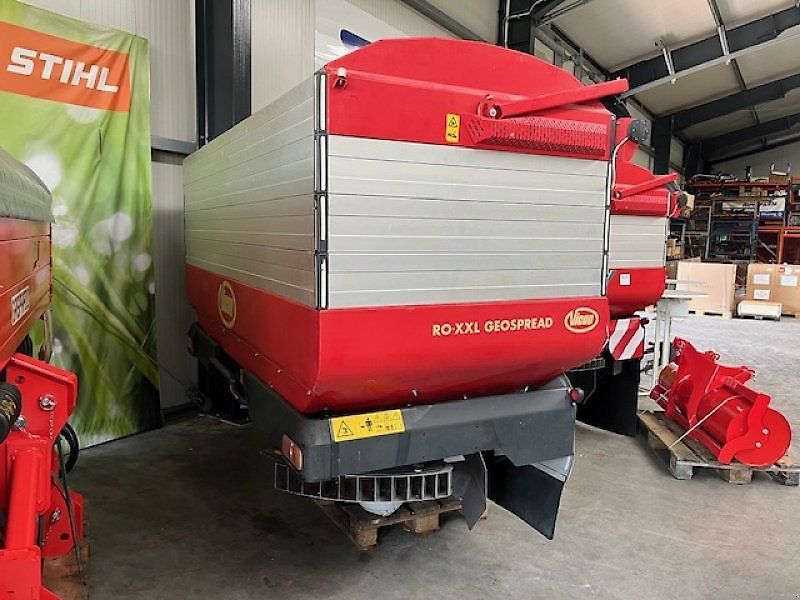 E-FARM: Vicon ro-edw xxl 3900 geospread high flow - Epandeur d'engrais - id TRXLBLJ - 17 800 € - Année: 2019 - Allemagne