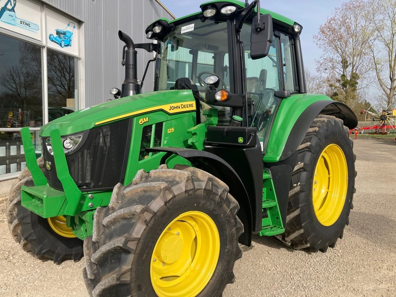 John Deere 6M 125 Tractor €110,000