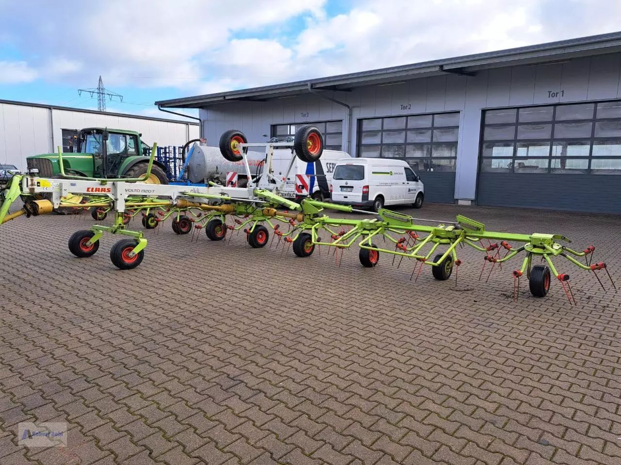 E-FARM: Claas Volto 1320 T - Tedder - id DLUQKQ7 - €8,900 - Year of construction: 2010 - Germany
