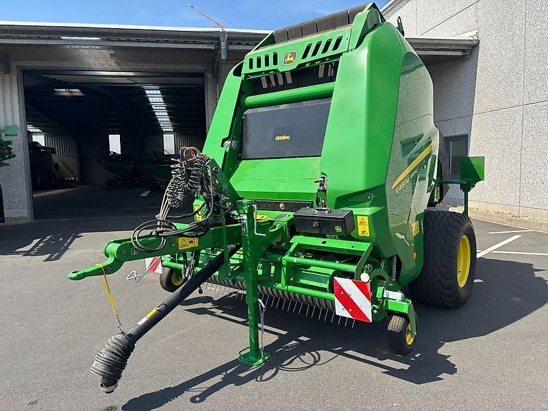 E-FARM: John Deere V461M - Presă de balotat - id HHVC6AH - 49.950 EUR - Anul: 2022 - Germania
