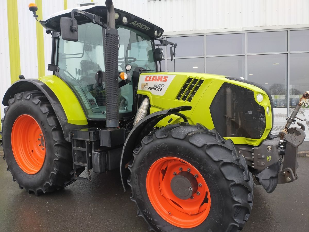 E-FARM: Claas Arion 640 - Traktor - id SCLEBIS - Rok produkcji: 2017 - Motogodziny: 4889,Moc silnika: 169,Francja