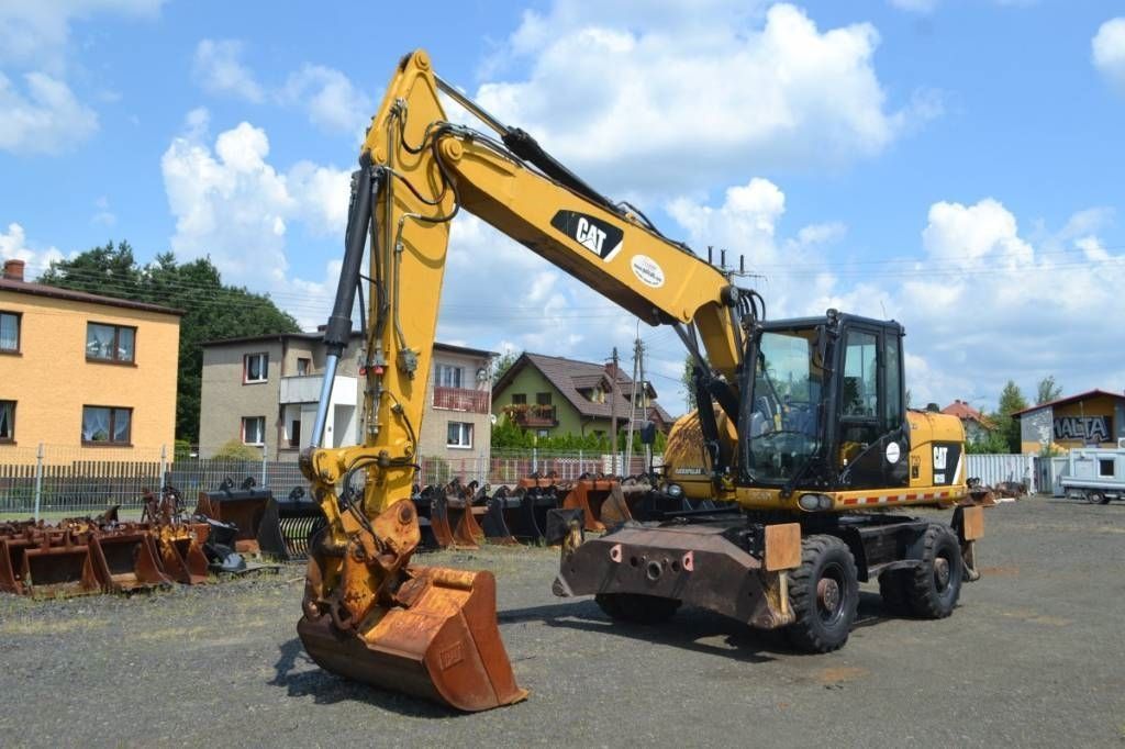Caterpillar m 315 d Pelleteuse sur roue 38 105 €