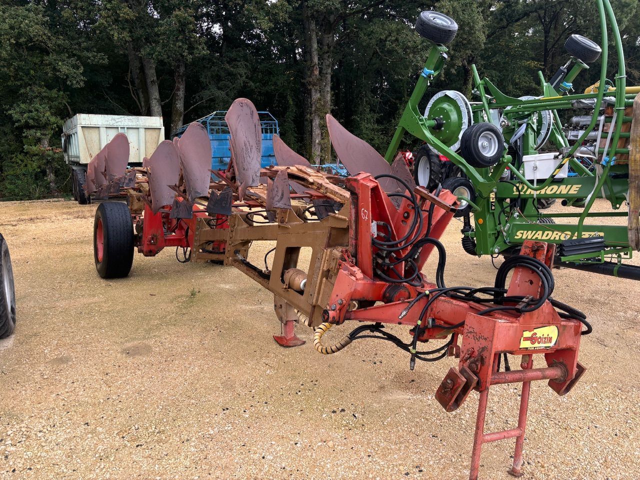 E-FARM: Goizin 976 gd 15 16 - Плуг - id GPKKMNZ - 6 000 € - Год выпуска: 1994 - Франция