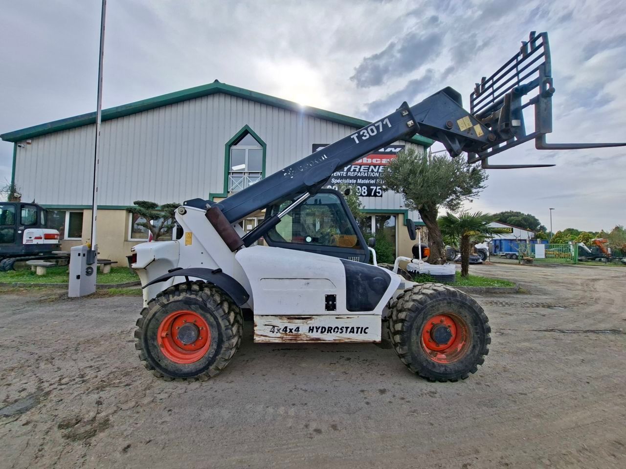 Bobcat T 3071 Telehandler €24,000