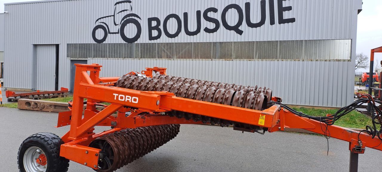 E-FARM: Razol rvh toro - Presses et rouleaux - id 9MQRMEM - 7 600 € - Année: 2016 - France