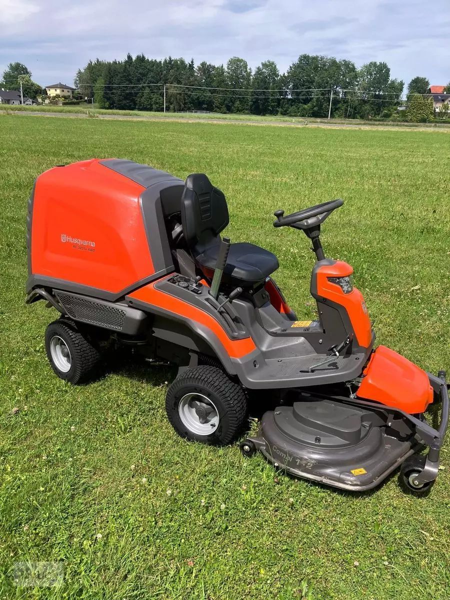 Husqvarna RC 320Ts AWD Lawn mower €8,390
