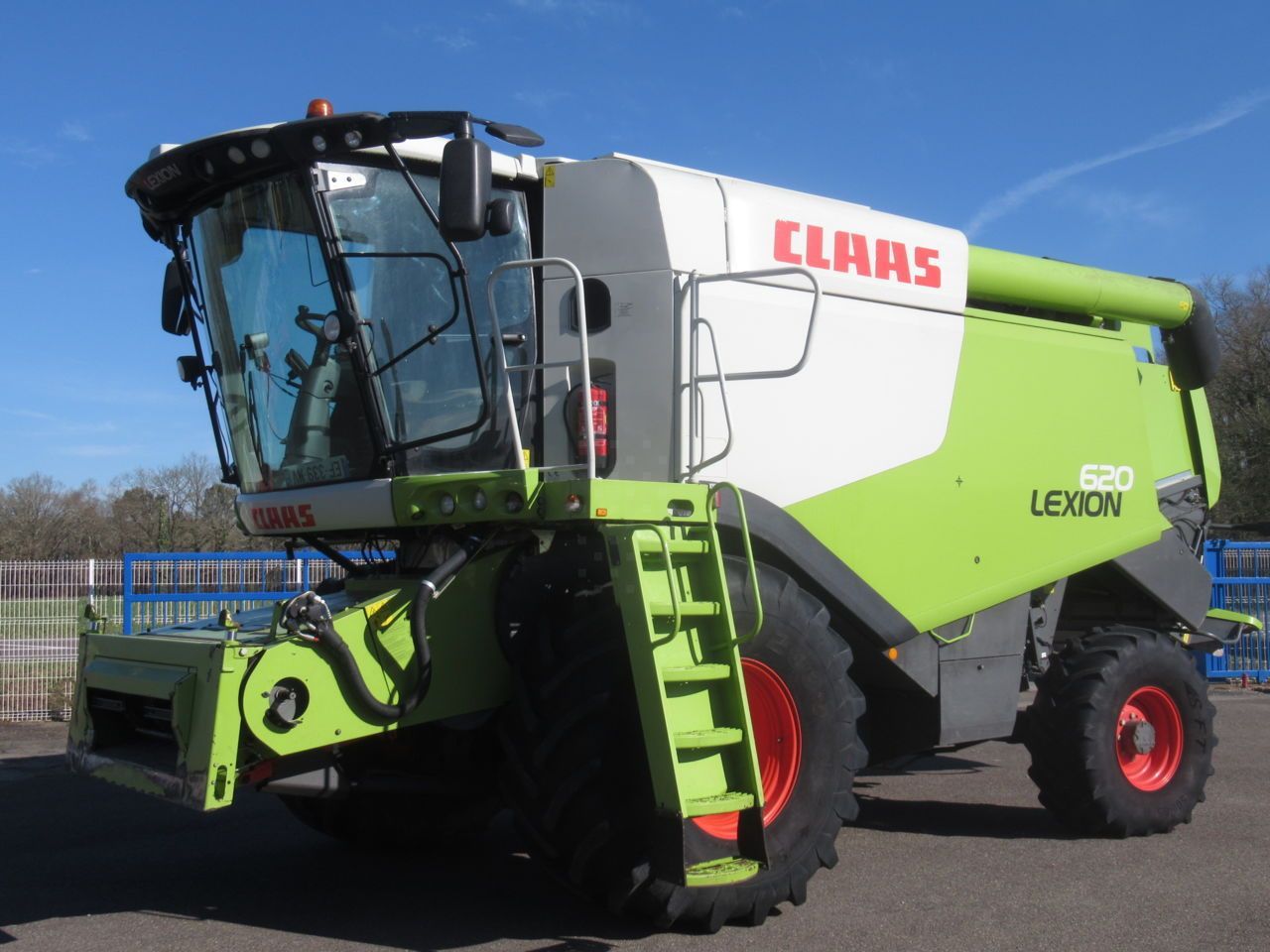 Claas Lexion 620 Kombajn zbożowy 95 000 €