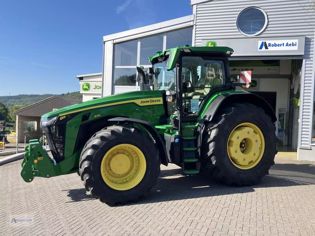 John Deere 8R 370 Traktori 255 000 €