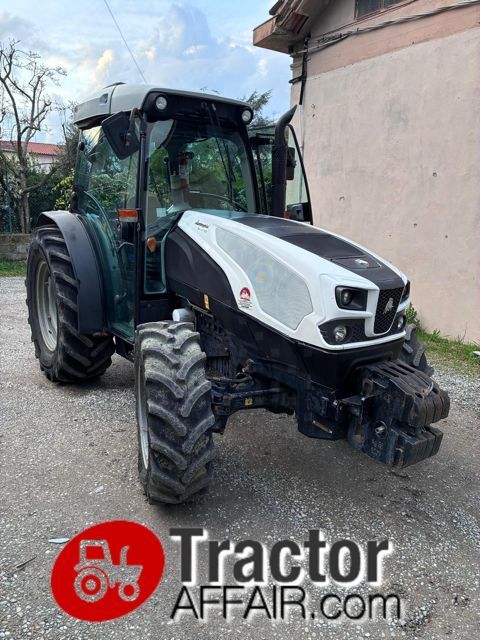 Lamborghini Spire F 105 Traktor 32 000 €