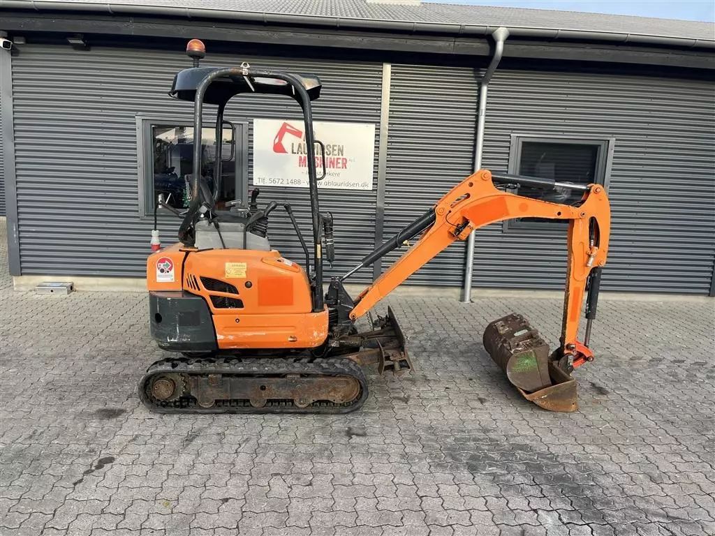 Kubota u17-3 hybrid dieselmotor og elmotor. Bagger 19.881 €
