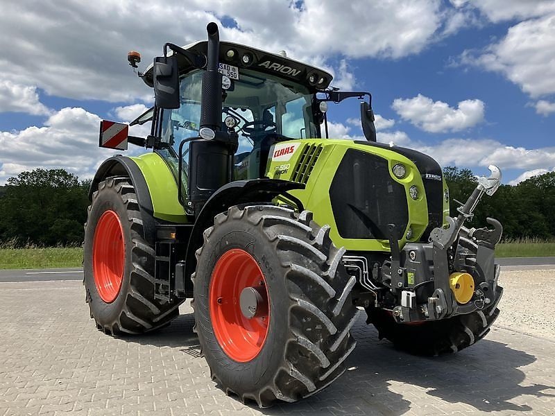 Claas Arion 550 CMATIC CEBIS tractor €125,000