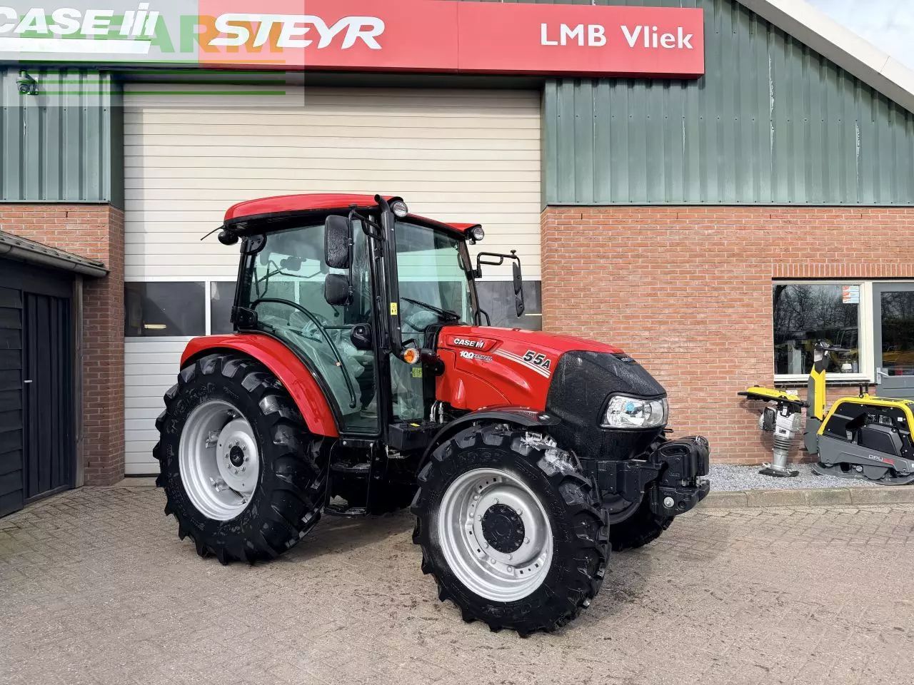 Case IH Farmall 55 A Tractor €39,500