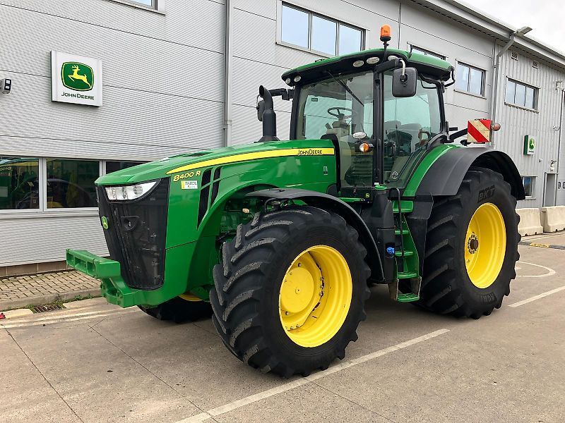 E-FARM: John Deere 8400 R - Tracteur - id AQHFBTF - 174 683 € - Année: 2018 - Lecture du nombre d'heure: 4 350,Puissance du moteur (chevaux): 400,Royaume-Uni