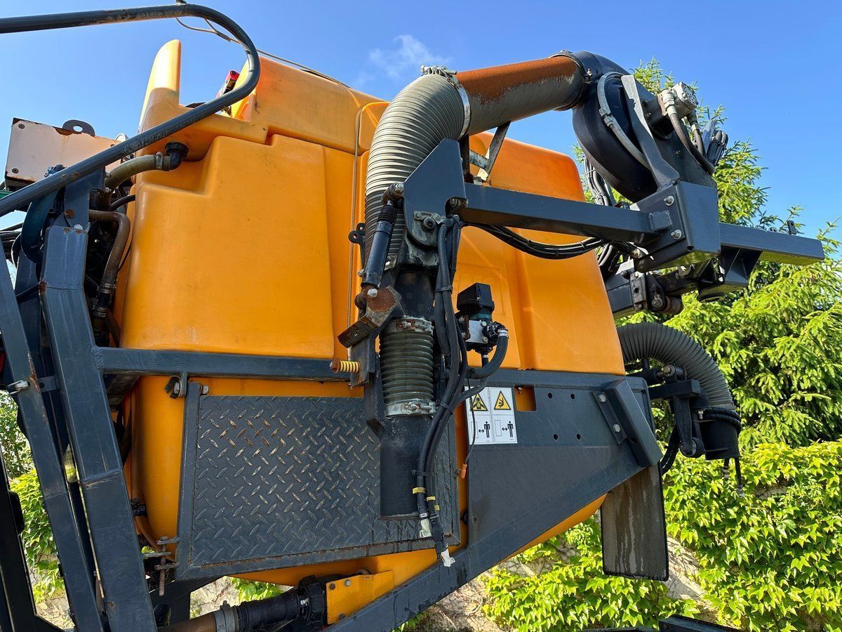 E-FARM: Pellenc eole 4rvl - Sprayer - id VQWIZVF - €7,000 - Year of construction: 2016 - Engine hours: 800,France