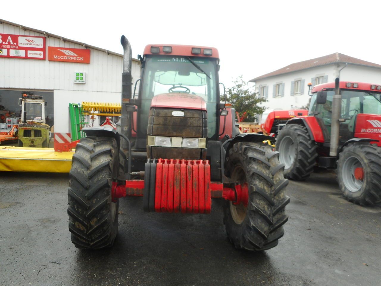 E-FARM: mc cormick mtx 140 - Tractor - id KF5SA51 - Año: 2002 - Francia