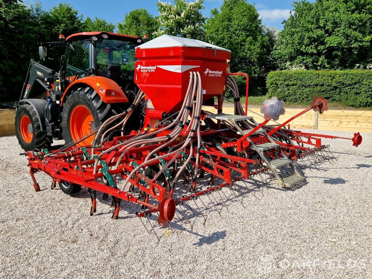 E-FARM: Kverneland ts evo - Semoir direct - id MMFFPLT - 23 447 € - Année: 2014 - Royaume-Uni