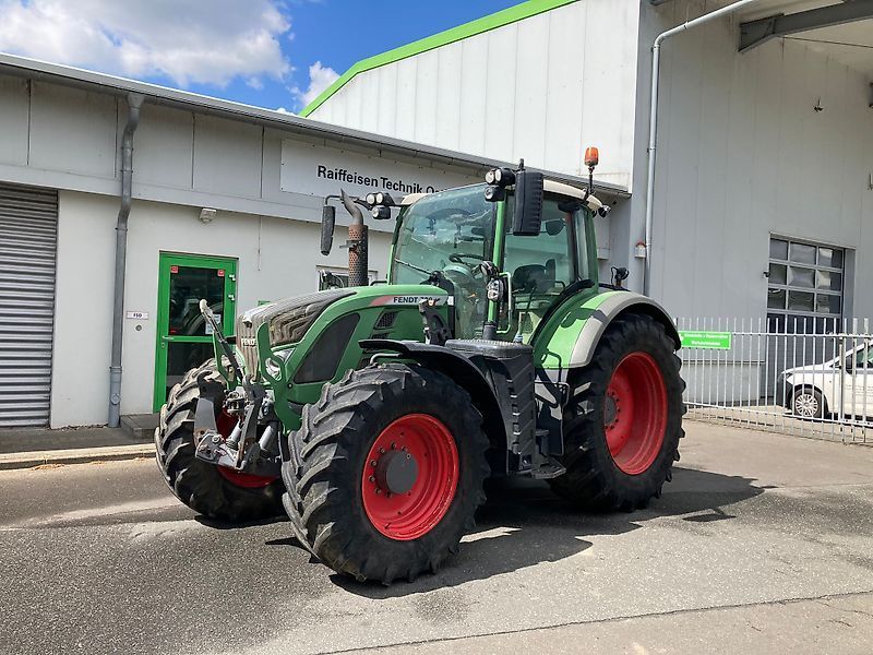 E-FARM: Fendt 720 Vario - Tractor - id WDA76SL - 76.000 € - Año: 2014 - Horas: 7700,Potencia del motor: 201,Alemania