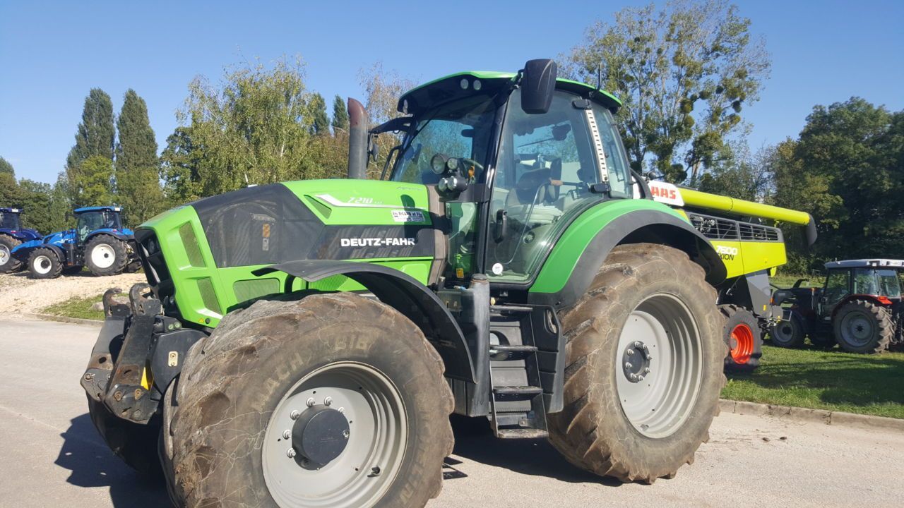 E-FARM: Deutz-Fahr Agrotron 7210 TTV - Tractor - id BXXB3PY - Año: 2013 - Horas: 4900,Potencia del motor: 210,Francia