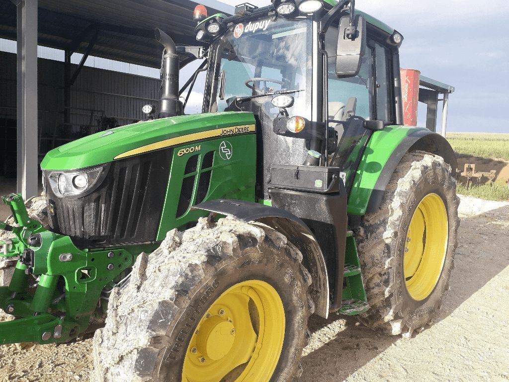 E-FARM: John Deere 6100 M - Tracteur - id 19KL7BC - 85 000 € - Année: 2023 - Lecture du nombre d'heure: 400,Puissance du moteur (chevaux): 100,France